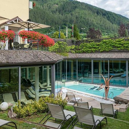 Alpholiday Dolomiti Wellness & Family Hotel Dimaro Exterior photo
